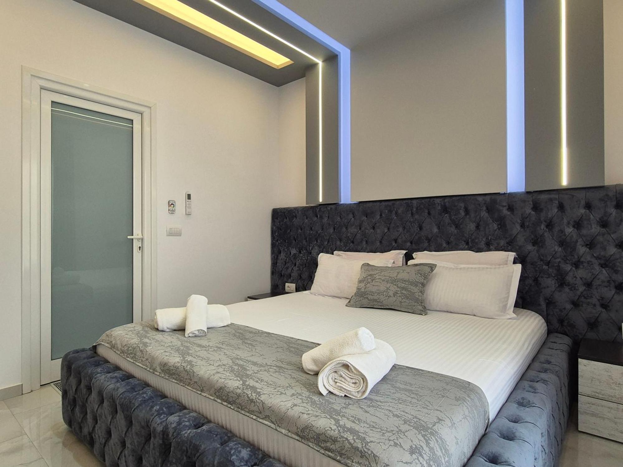 Vila Roxhest Sarandë Exterior foto