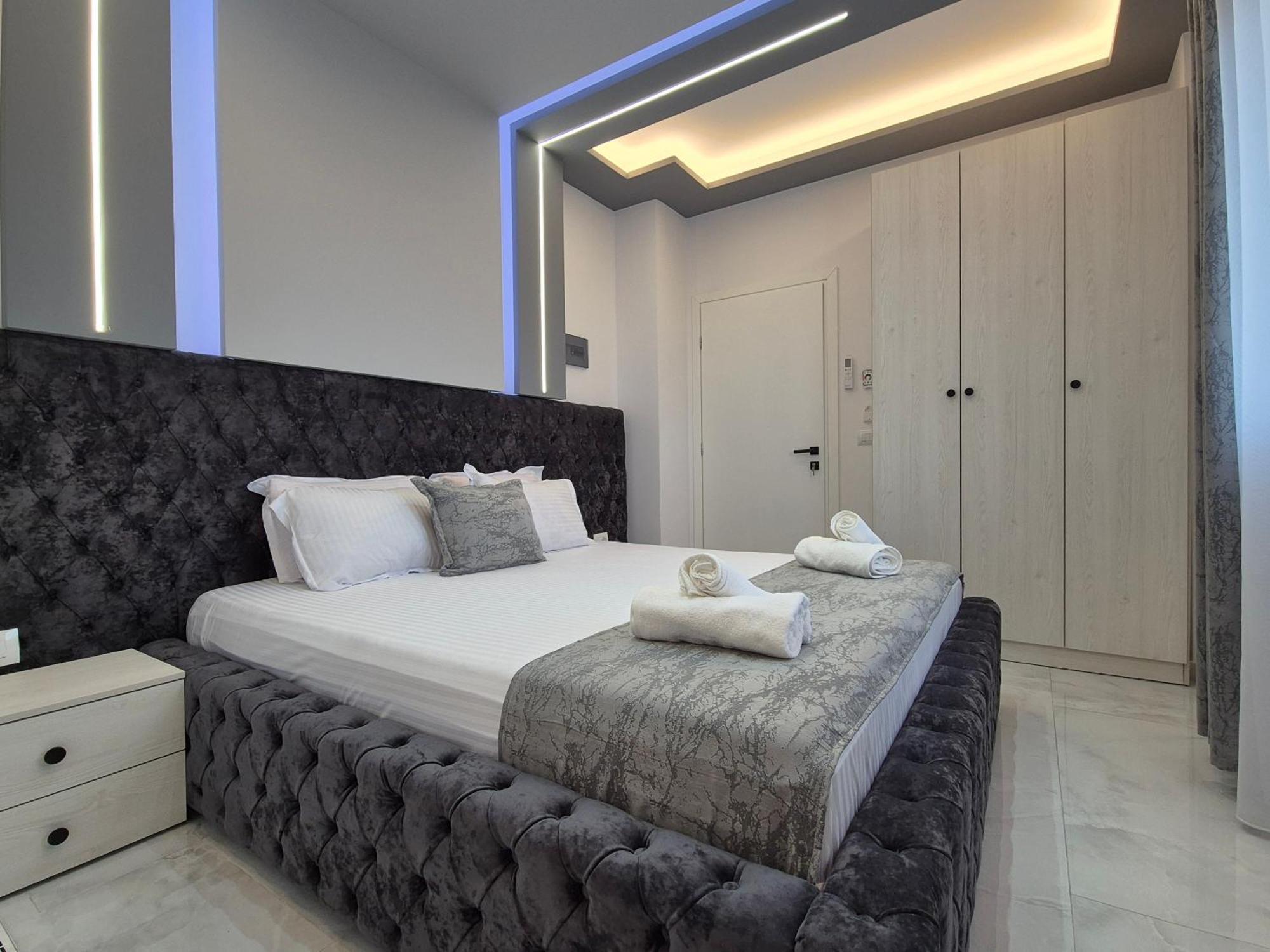 Vila Roxhest Sarandë Exterior foto