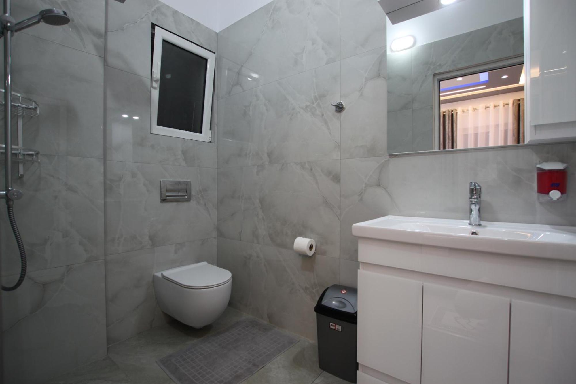 Vila Roxhest Sarandë Exterior foto