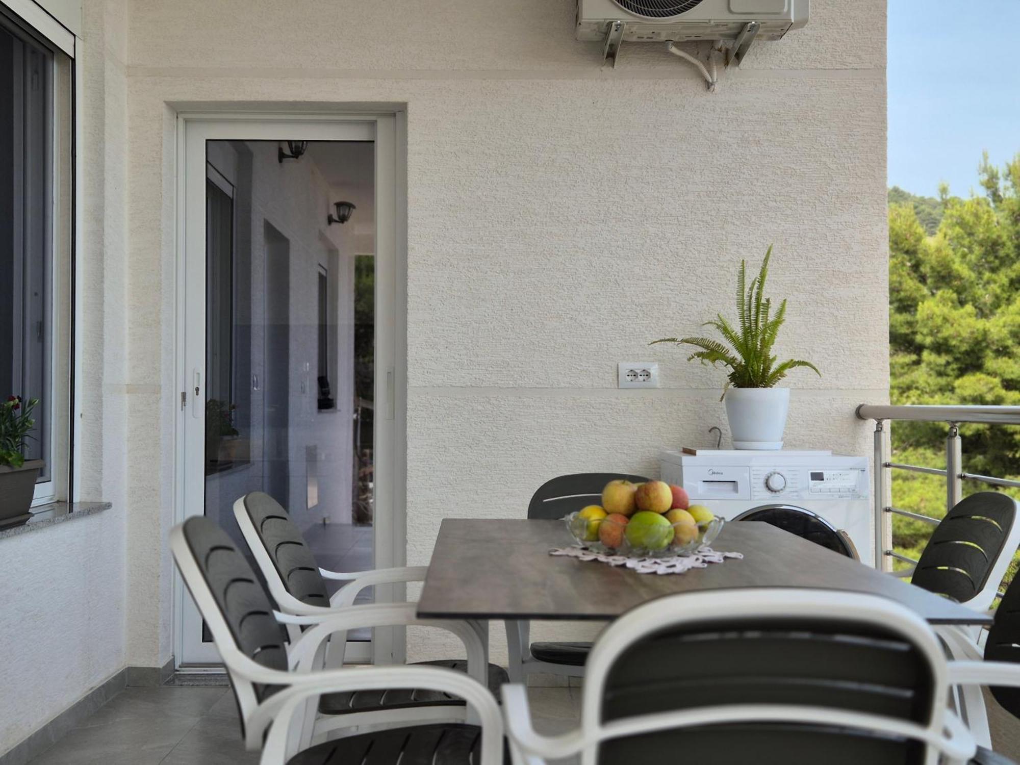 Vila Roxhest Sarandë Exterior foto